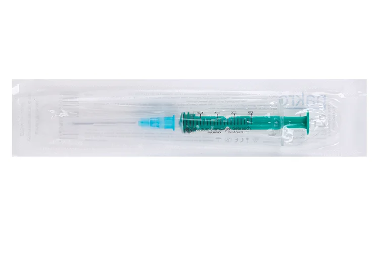 Шприц Пакро трехкомп с иглой 23G 1/4 (0,60×32 мм) 2 мл