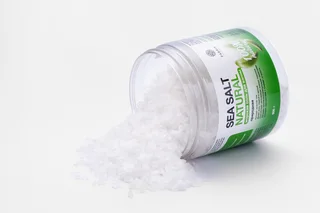 Соль для ванны морская без добавок SEA Salt Natural банка 600 гр Fabrik Cosmetology