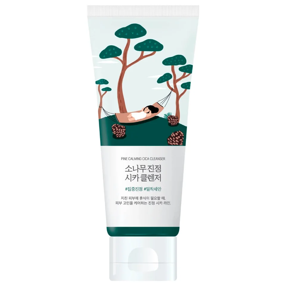 Очищающая пенка с экстрактом сосны и цинтеллы Pine Calming Cica Cleanser 150 мл Round LAB
