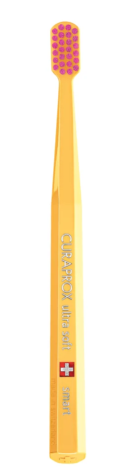 Зубная щетка Curaprox Smart оранжевая