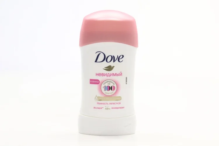Антиперспирант Dove стик невидимый нежность лепестков 40 мл