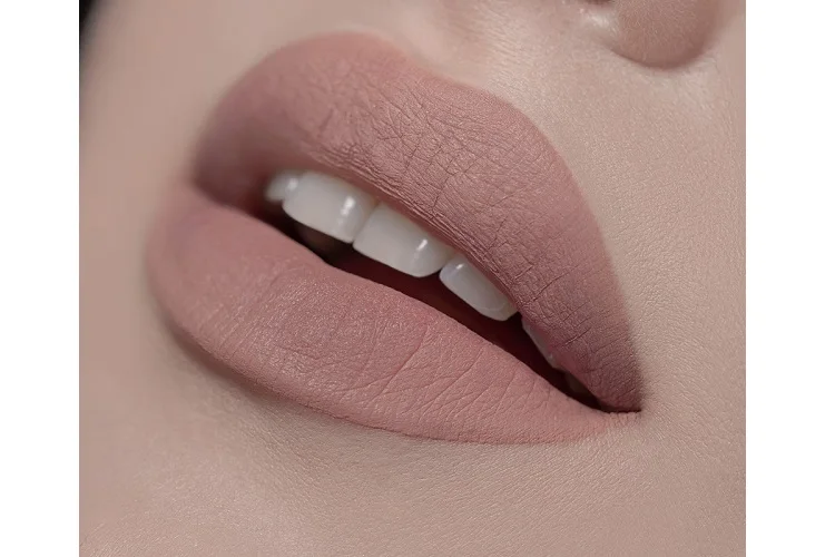Relouis Помада губная жидкая матовая "Nude Matte" тон:28