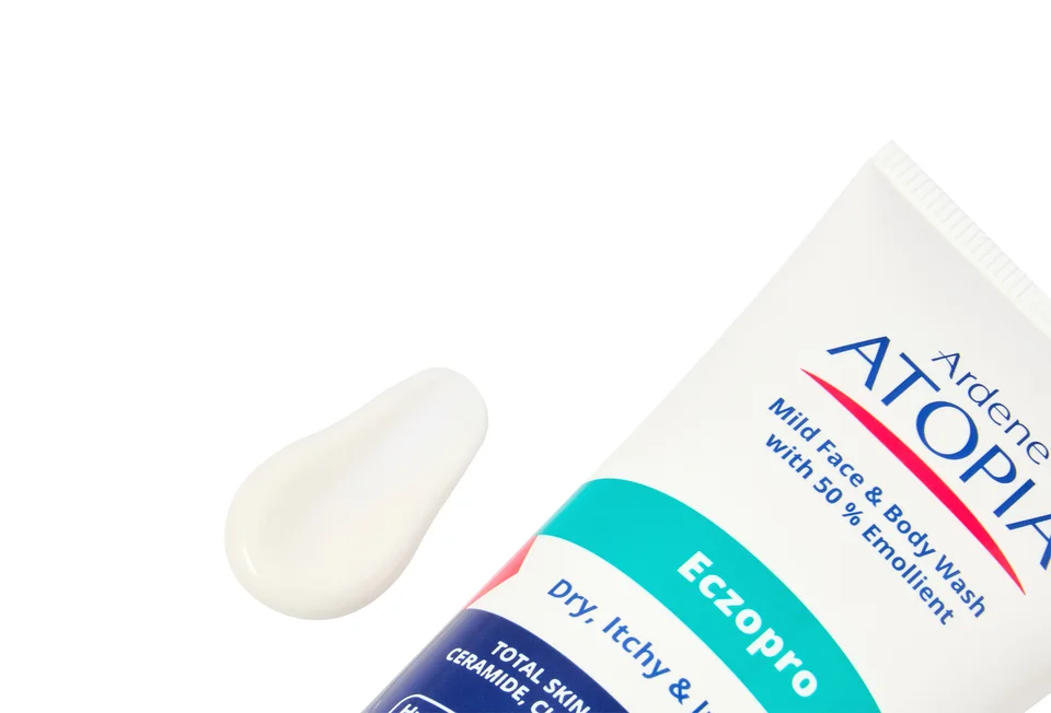 Гель для умывания лица и тела с 50% смягчающим средством Ardene Atopia Eczopro,200 мл