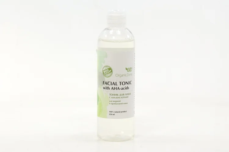 Тоник OrganicZone с АНА-кислотами для жирной / проблемной кожи для лица 250 мл
