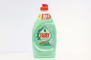 Средство для мытья посуды Fairy Нежные ручки Чайное дерево и мята 450 мл