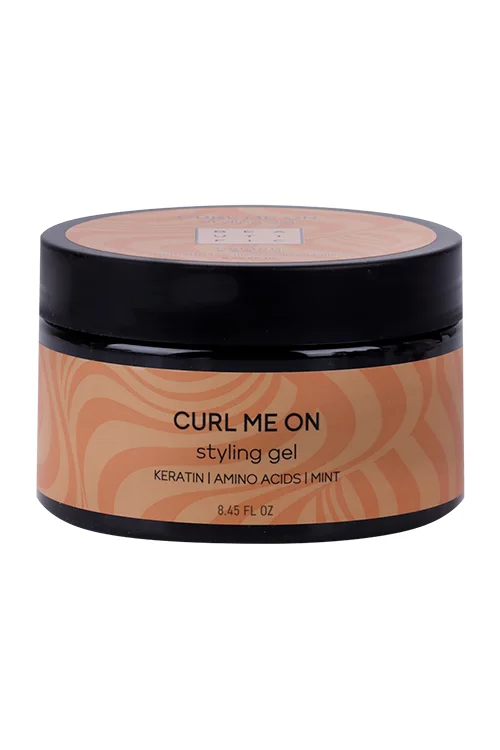 Гель Beautific Curl Me On для волос средней фиксации 250 мл