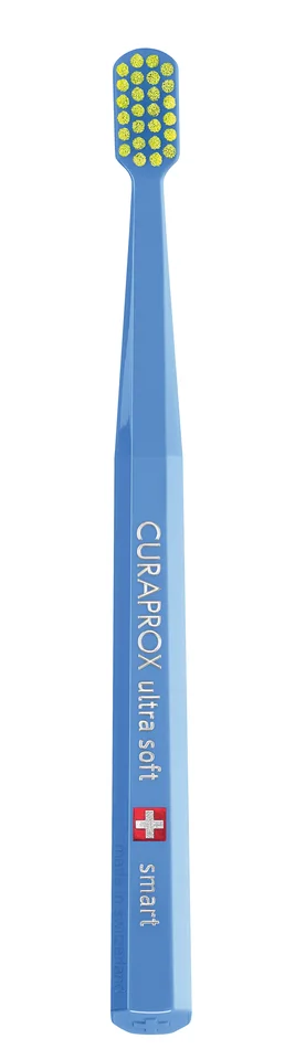 Зубная щетка Curaprox Smart синяя